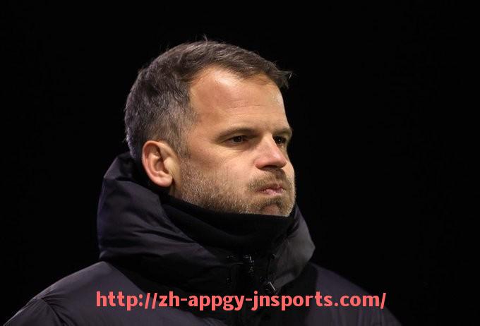 江南体育APP-如何查询和使用英超球员数据库，打造理想球队阵容