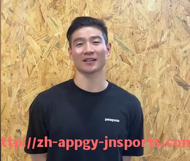 江南体育APP-火箭队与雄鹿的精彩对决：全场直播解析及赛后复盘